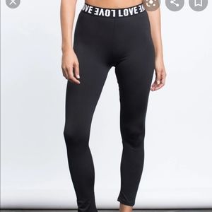 ❤️🖤FREE Bozzolo "Love" leggings🖤❤️